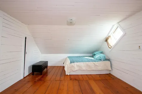 827 Old Cemetery Road Peacham VT 05862