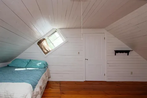 827 Old Cemetery Road Peacham VT 05862