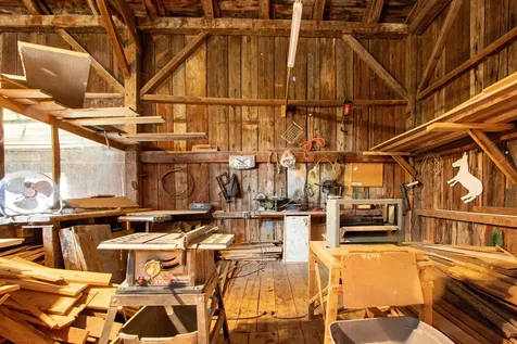 827 Old Cemetery Road Peacham VT 05862