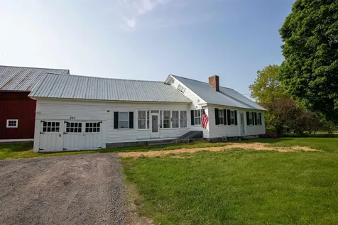 827 Old Cemetery Road Peacham VT 05862