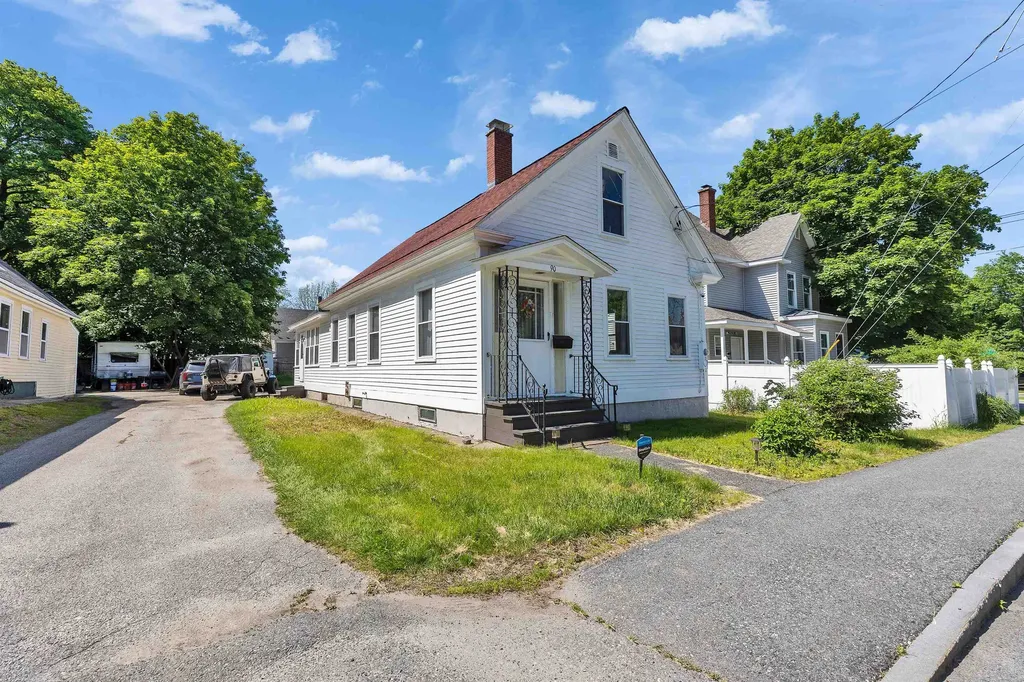 90 Sullivan Street Claremont NH 03743