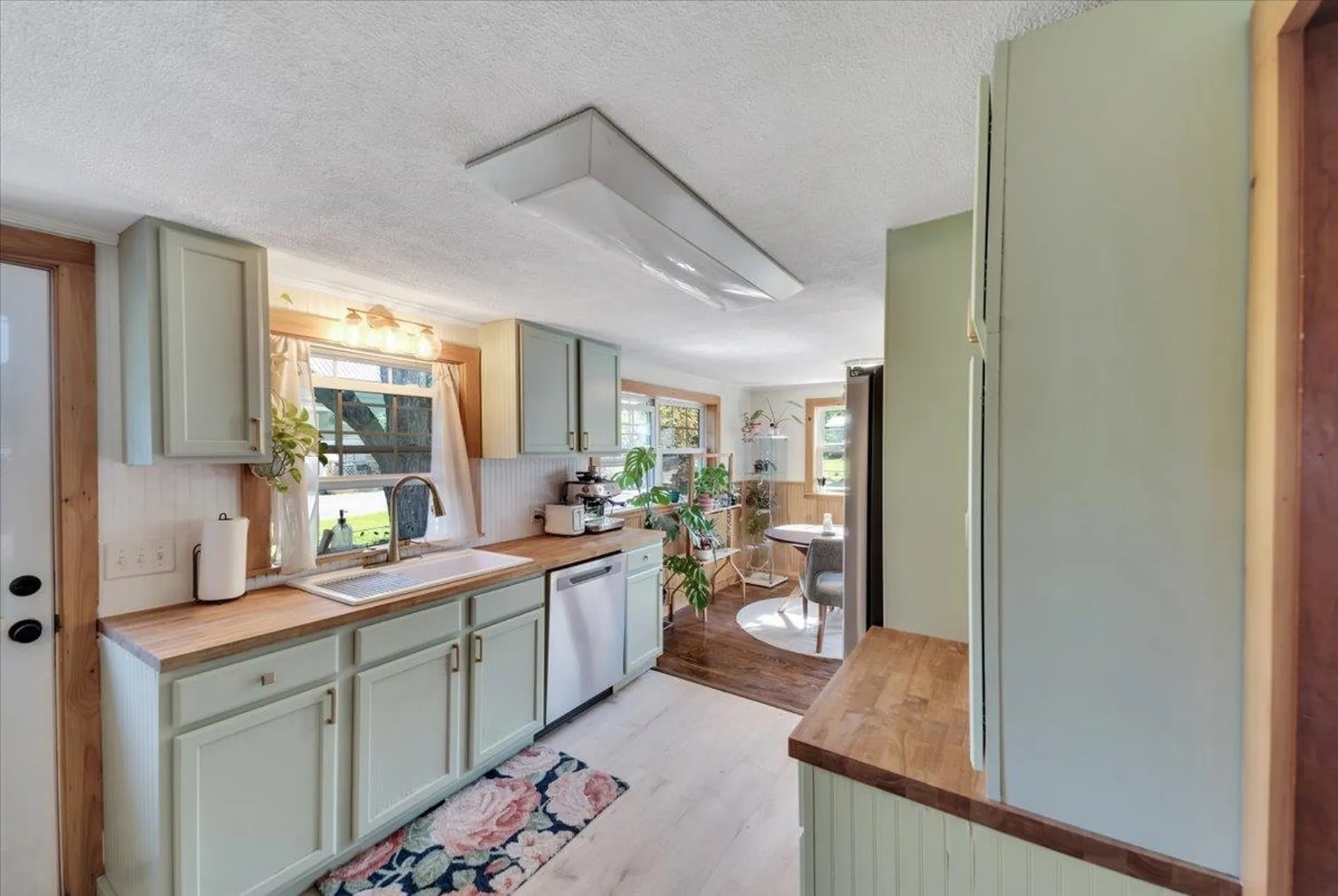 24 Huntington Street St. Albans City VT 05478