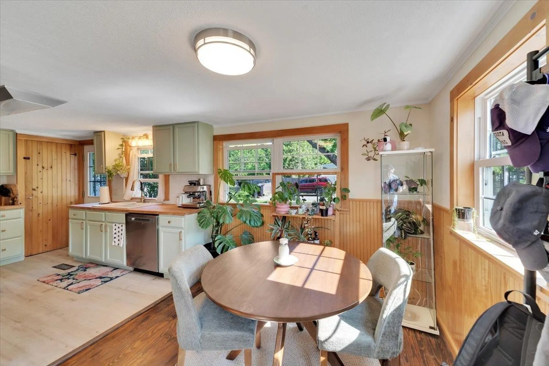 24 Huntington Street St. Albans City VT 05478