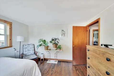 24 Huntington Street St. Albans City VT 05478