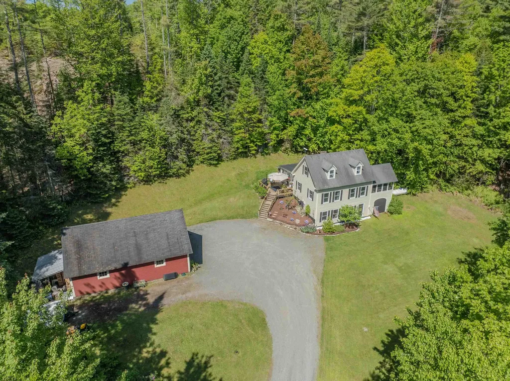 158 Quebec Road Lyman NH 03585