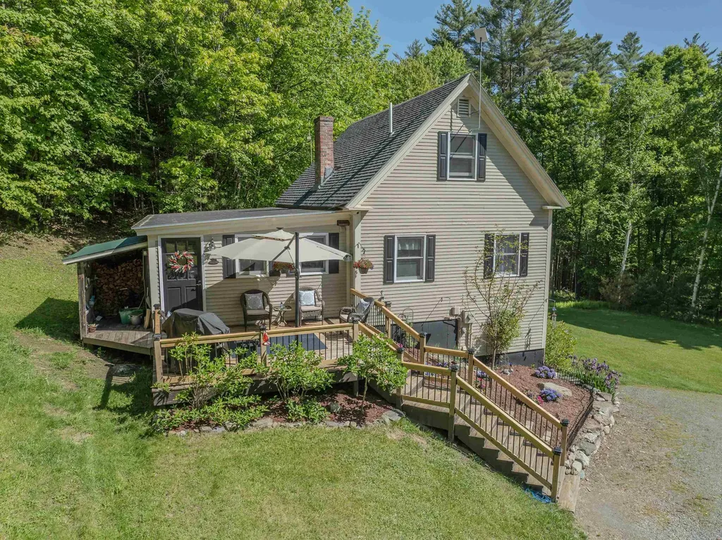 158 Quebec Road Lyman NH 03585
