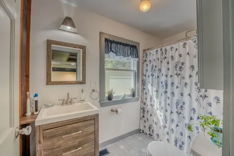 158 Quebec Road Lyman NH 03585