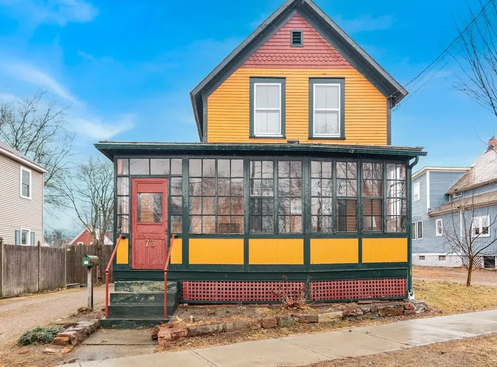 73 Manhattan Drive Burlington VT 05401