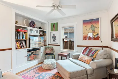 73 Manhattan Drive Burlington VT 05401