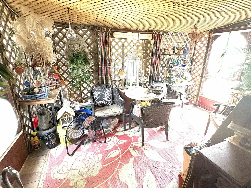 3 Englewood Drive Raymond NH 03077