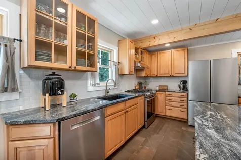 43 Oak Street Laconia NH 03246