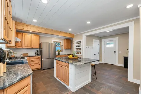 43 Oak Street Laconia NH 03246