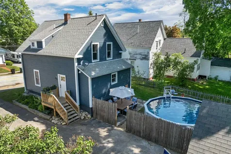 43 Oak Street Laconia NH 03246