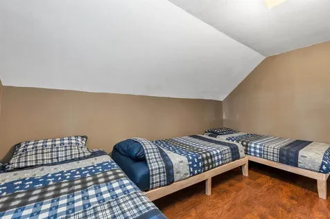 43 Oak Street Laconia NH 03246