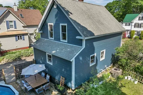 43 Oak Street Laconia NH 03246