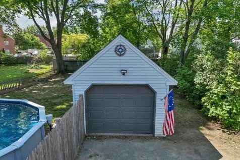 43 Oak Street Laconia NH 03246