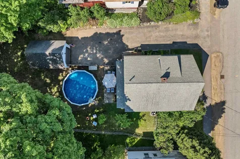 43 Oak Street Laconia NH 03246