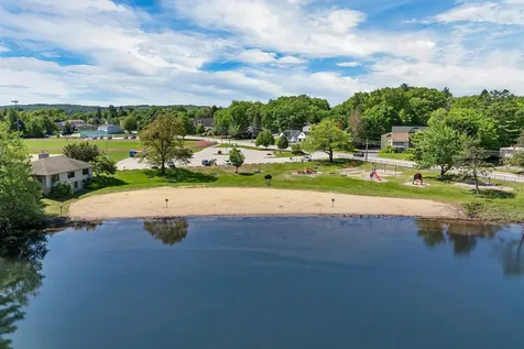 43 Oak Street Laconia NH 03246