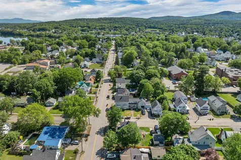 43 Oak Street Laconia NH 03246