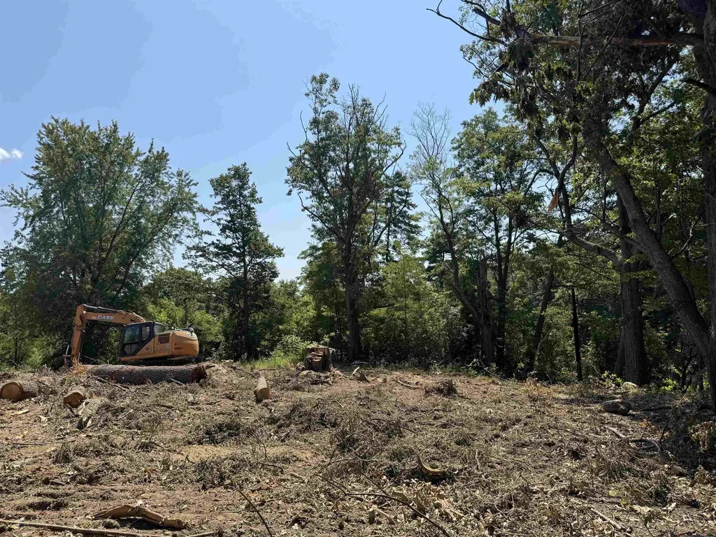 7 River Street Milton VT 05468