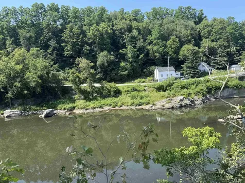 7 River Street Milton VT 05468