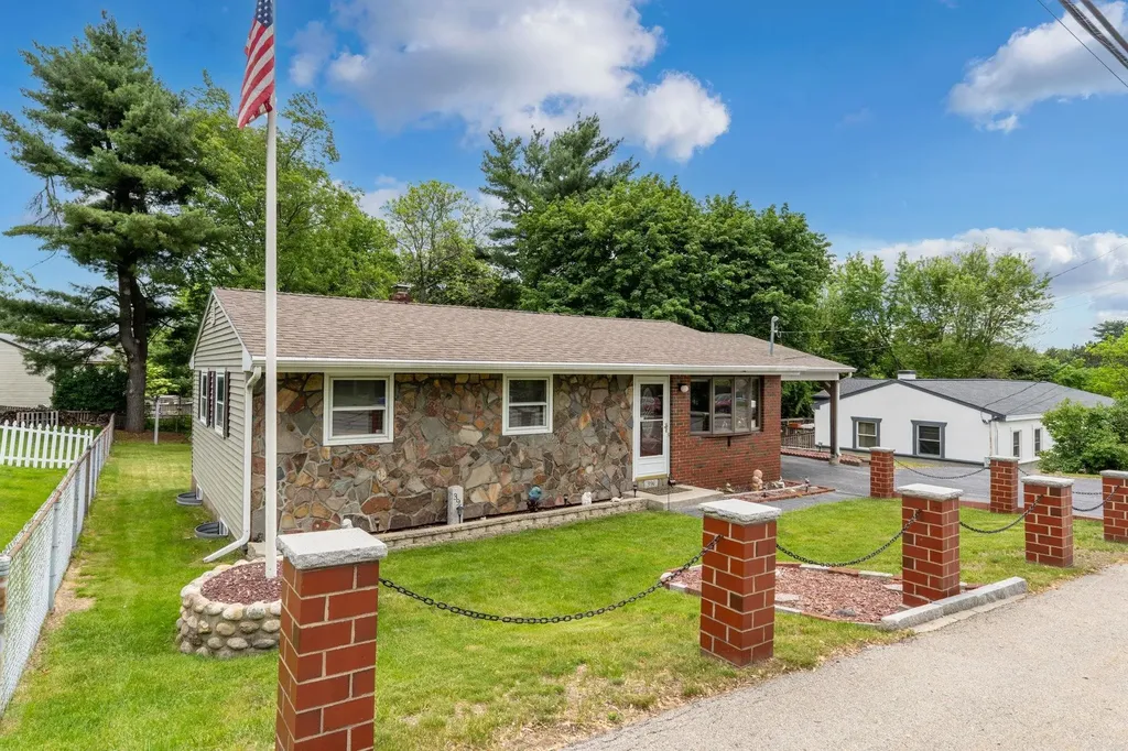 396 Huse Road Manchester NH 03103