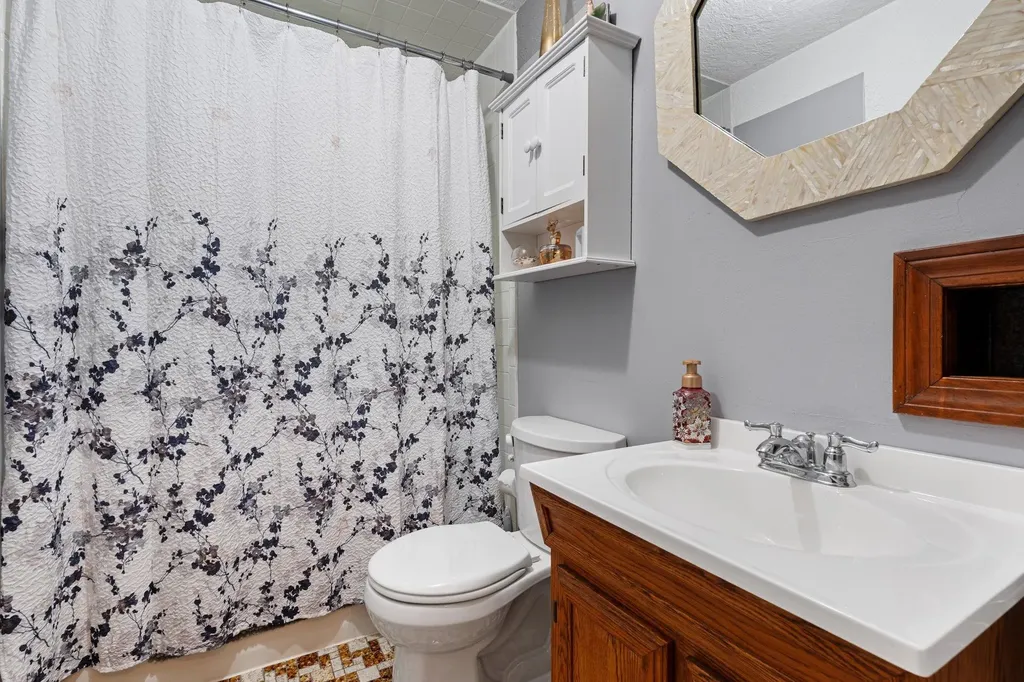 396 Huse Road Manchester NH 03103