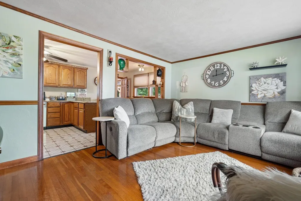 396 Huse Road Manchester NH 03103