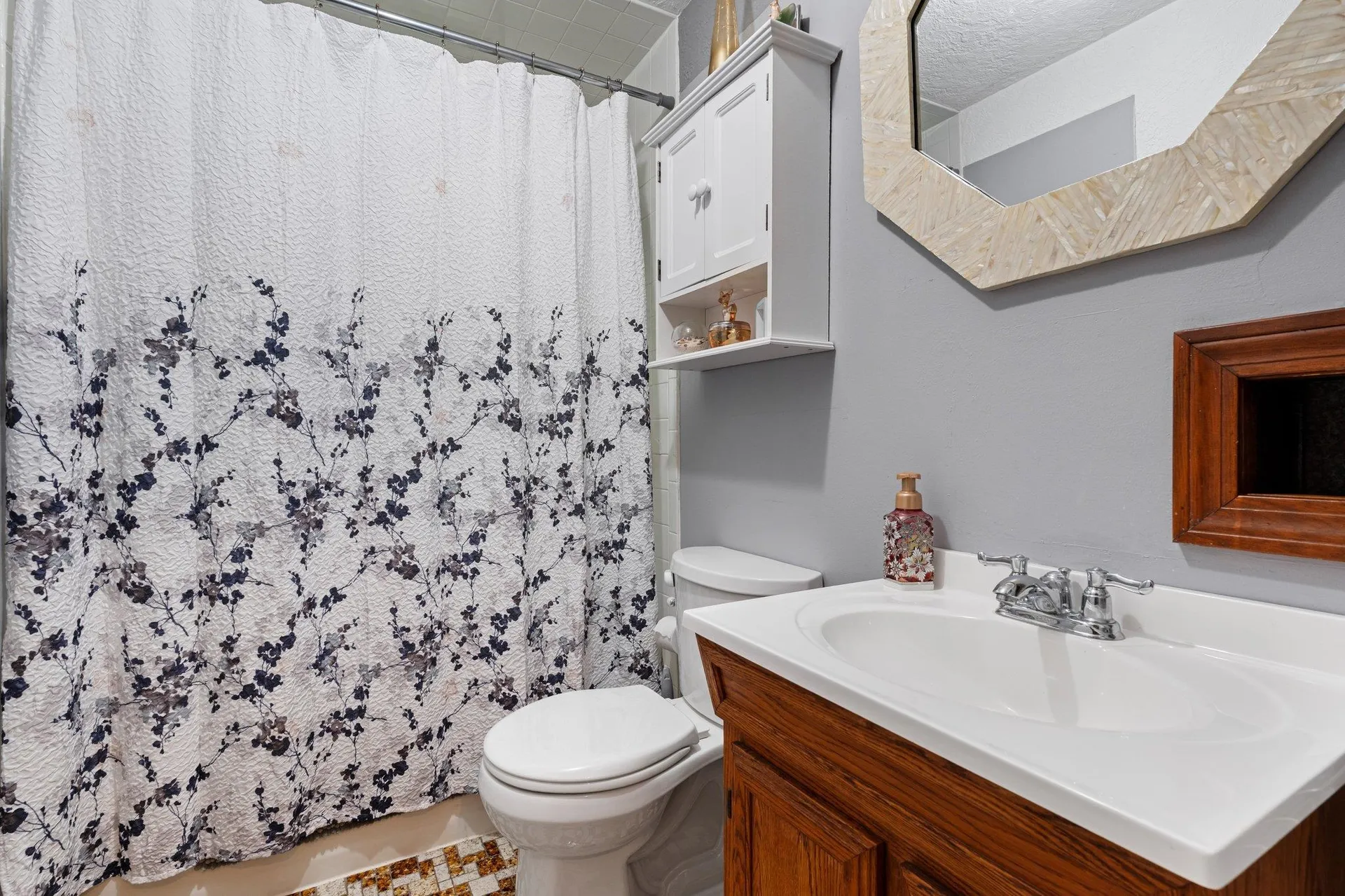 396 Huse Road Manchester NH 03103