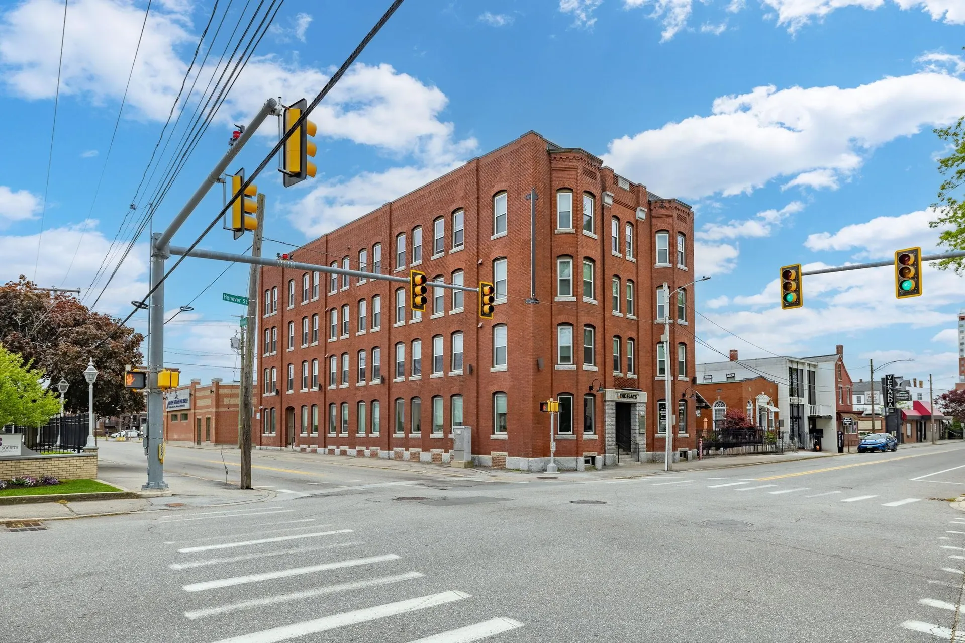 Manchester NH, 235 Hanover Street