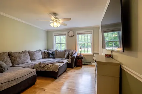 422 High Street Boscawen NH 03303