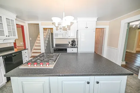 9 Lawes Avenue Bedford NH 03110