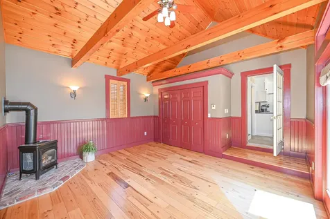 9 Lawes Avenue Bedford NH 03110