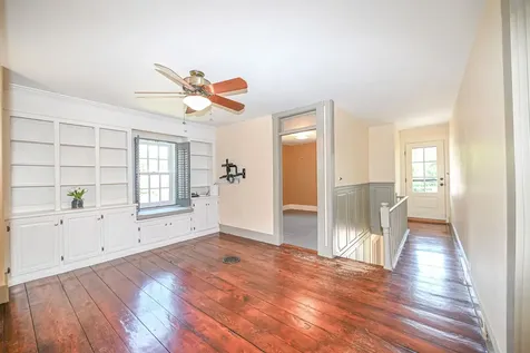 9 Lawes Avenue Bedford NH 03110