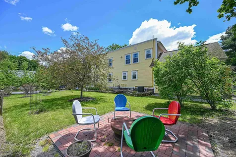 9 Lawes Avenue Bedford NH 03110