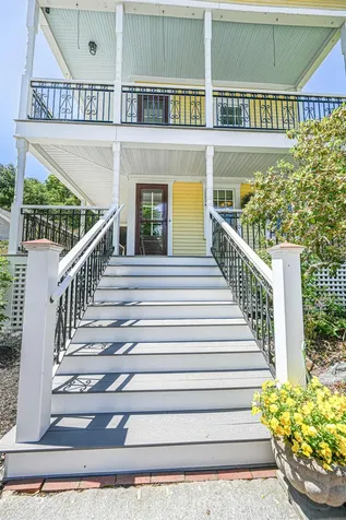 9 Lawes Avenue Bedford NH 03110