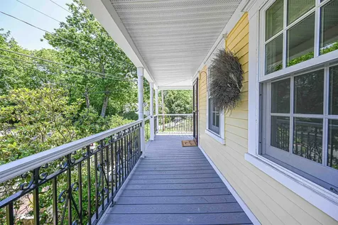 9 Lawes Avenue Bedford NH 03110