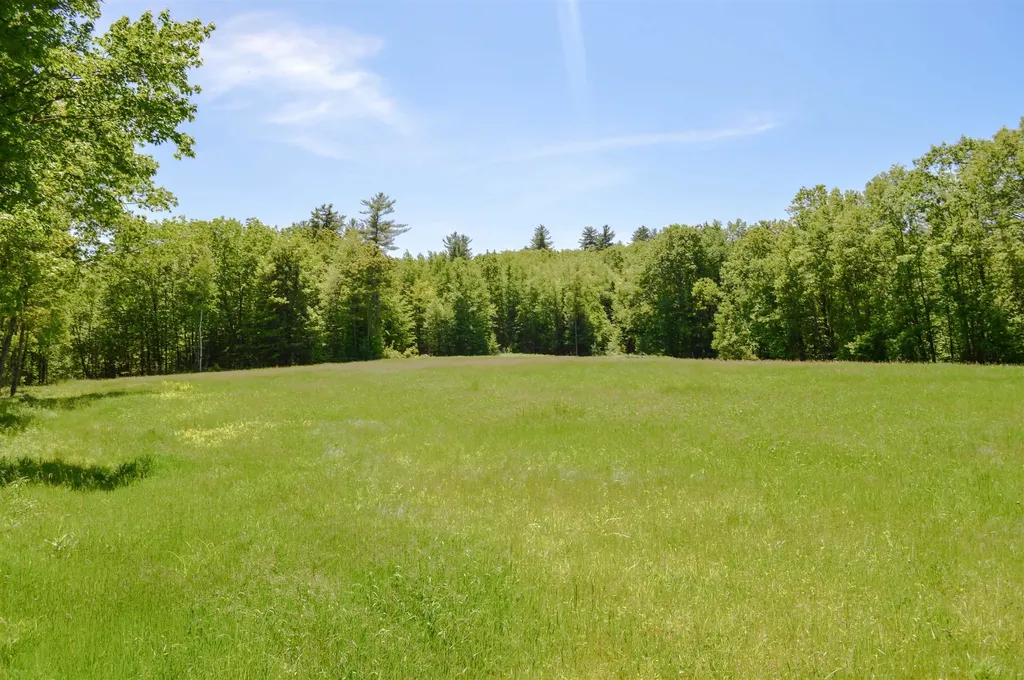 00 Mulligan Row Westmoreland NH 03467