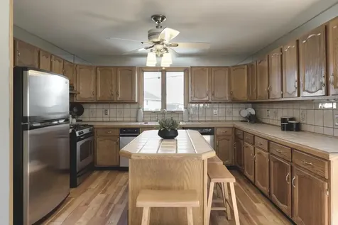 18 River Street Seabrook NH 03874