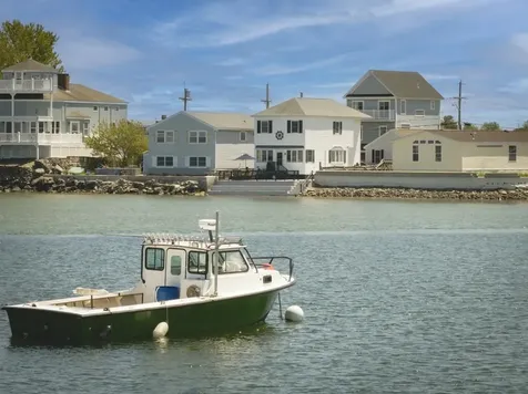 18 River Street Seabrook NH 03874