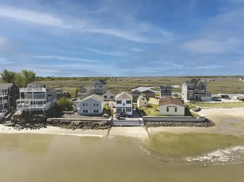 18 River Street Seabrook NH 03874