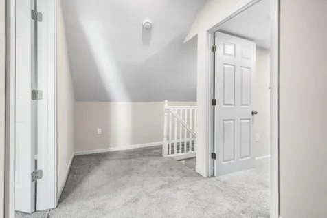 3 Albion Avenue Claremont NH 03743