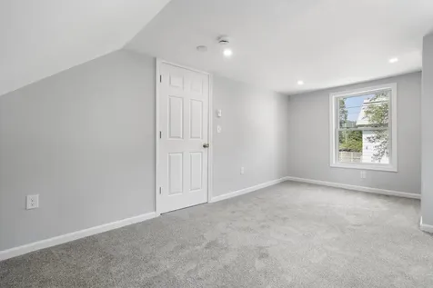 3 Albion Avenue Claremont NH 03743