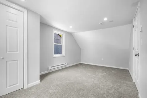 3 Albion Avenue Claremont NH 03743