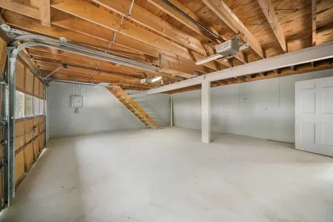 3 Albion Avenue Claremont NH 03743