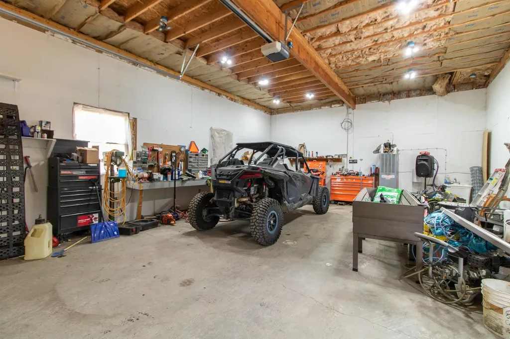 376 Belfry Road Hardwick VT 05836