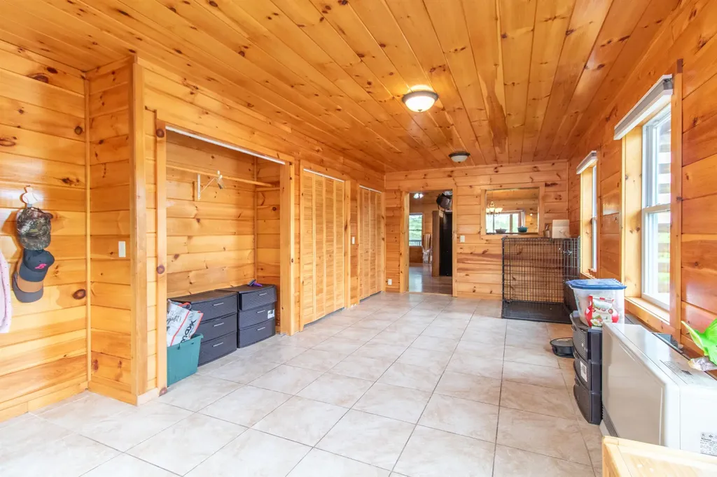 376 Belfry Road Hardwick VT 05836