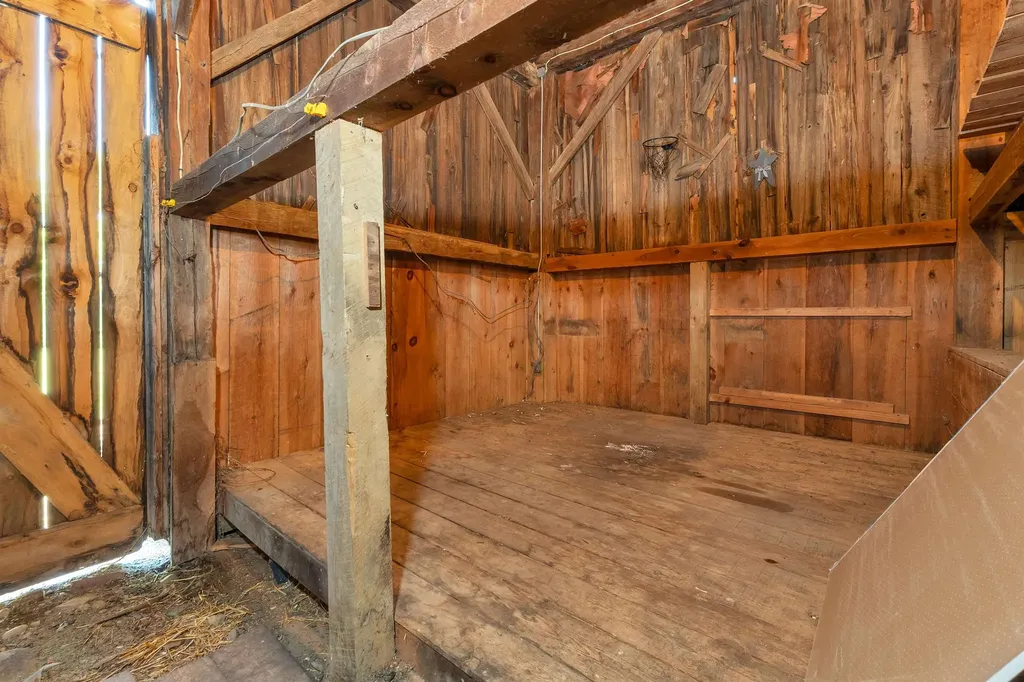 118 Upper Bay Road Sanbornton NH 03269