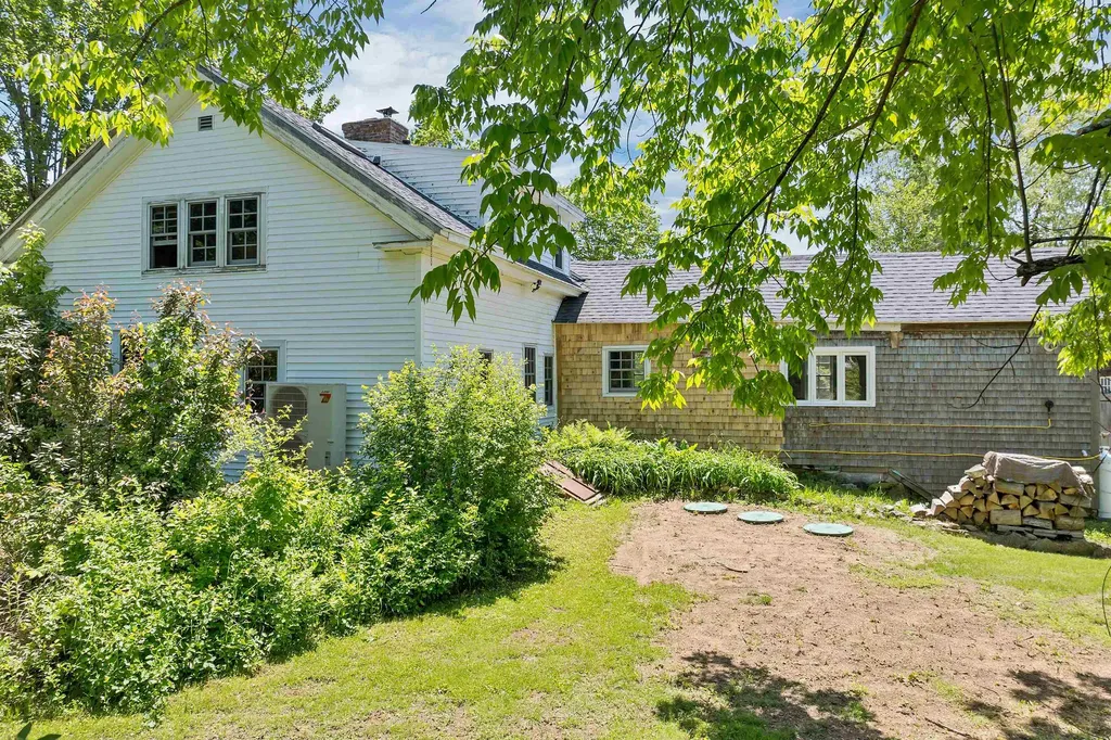 118 Upper Bay Road Sanbornton NH 03269