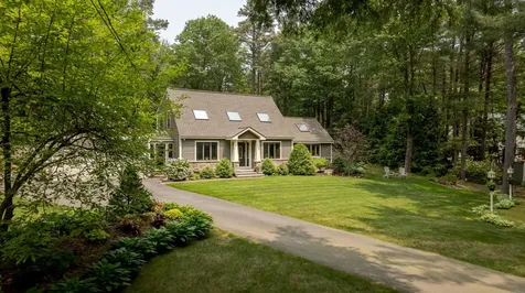 77 Schanda Drive Newmarket NH 03857
